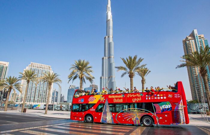 Hop on Hop off Bus Tour in Dubai